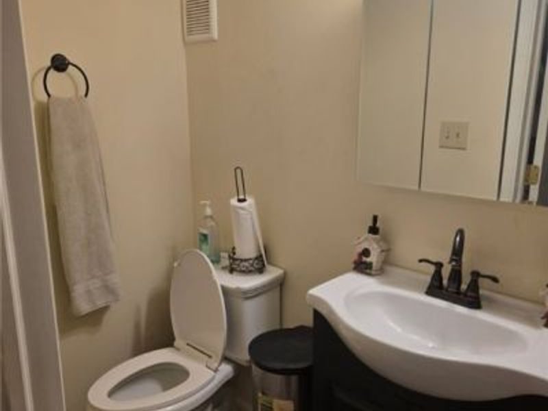 2186 mount vernon Boulevard, East Cleveland, OH 44112 Photo 26