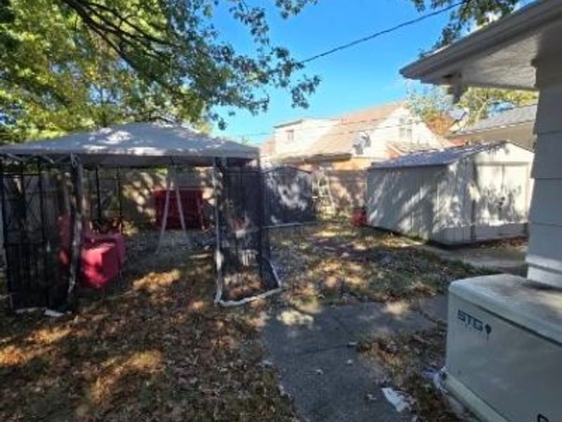2186 mount vernon Boulevard, East Cleveland, OH 44112 Photo 31