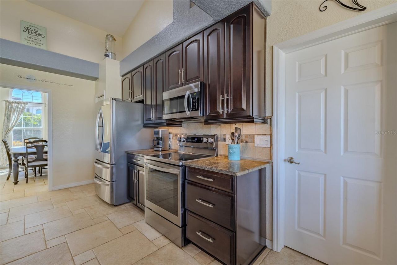 2327 Camp Indianhead Road, Land O Lakes, FL 34639 Photo