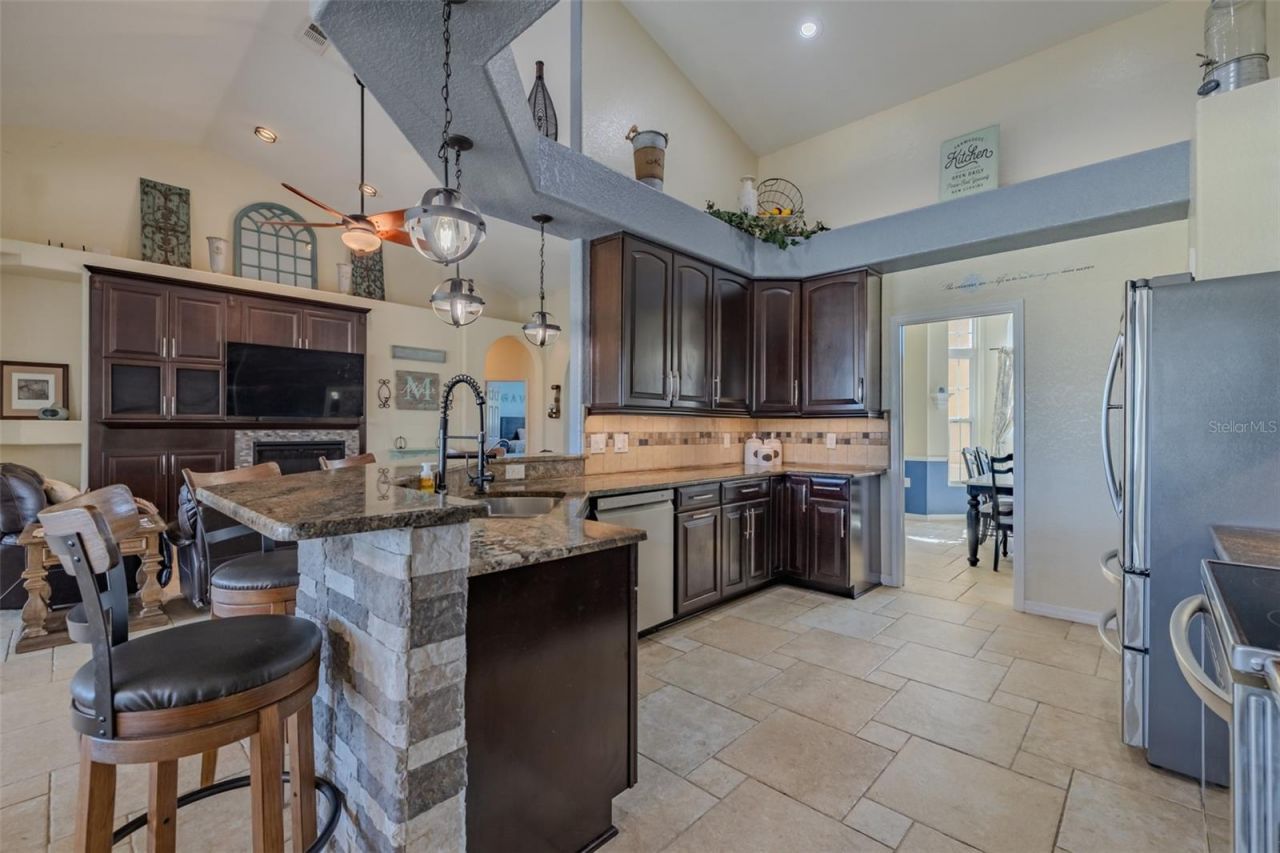 2327 Camp Indianhead Road, Land O Lakes, FL 34639 Photo