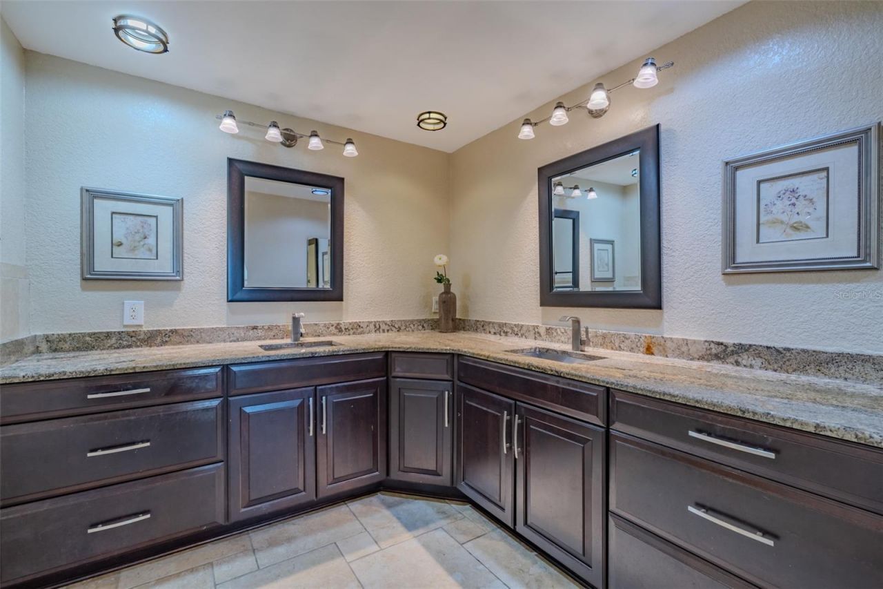 2327 Camp Indianhead Road, Land O Lakes, FL 34639 Photo