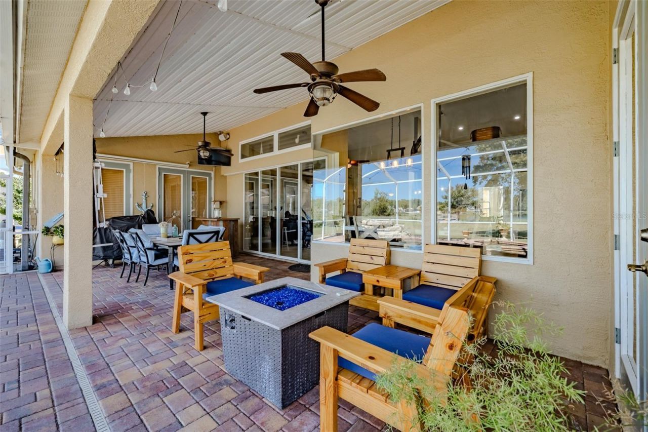 2327 Camp Indianhead Road, Land O Lakes, FL 34639 Photo