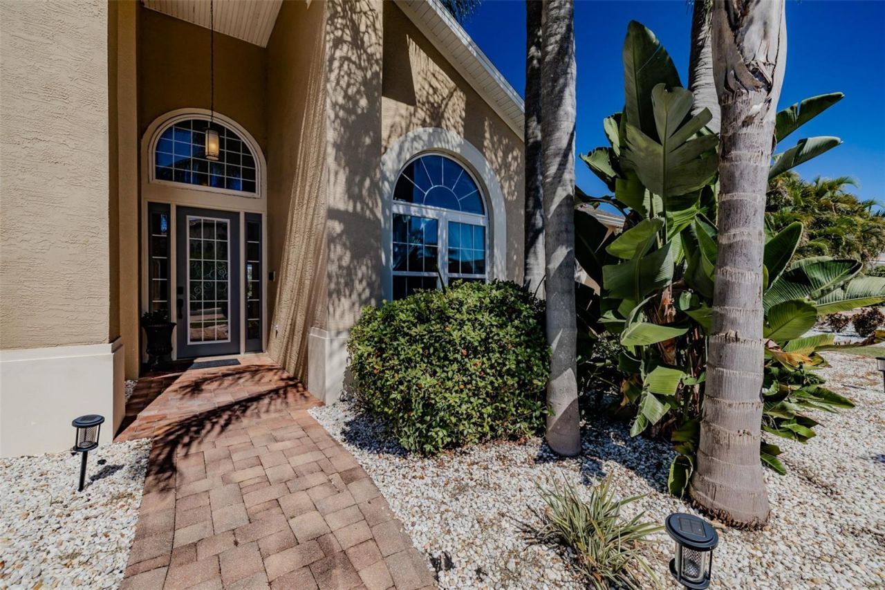 2327 Camp Indianhead Road, Land O Lakes, FL 34639 Photo