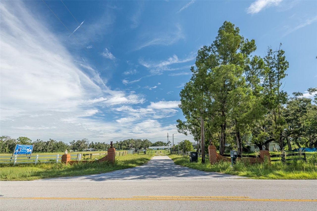 32715 Singletary Road, Myakka City, FL 34251 Photo