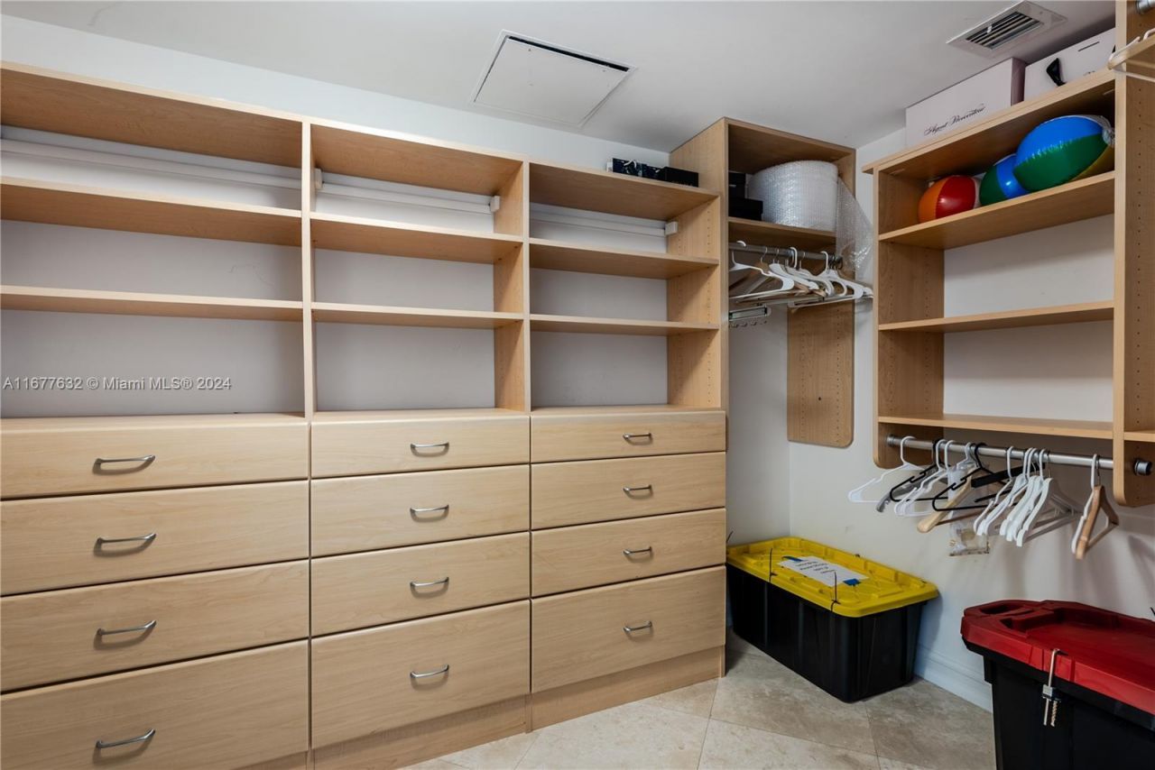 1830 S Ocean Dr, Unit 3511, Hallandale Beach, FL 33009 Photo