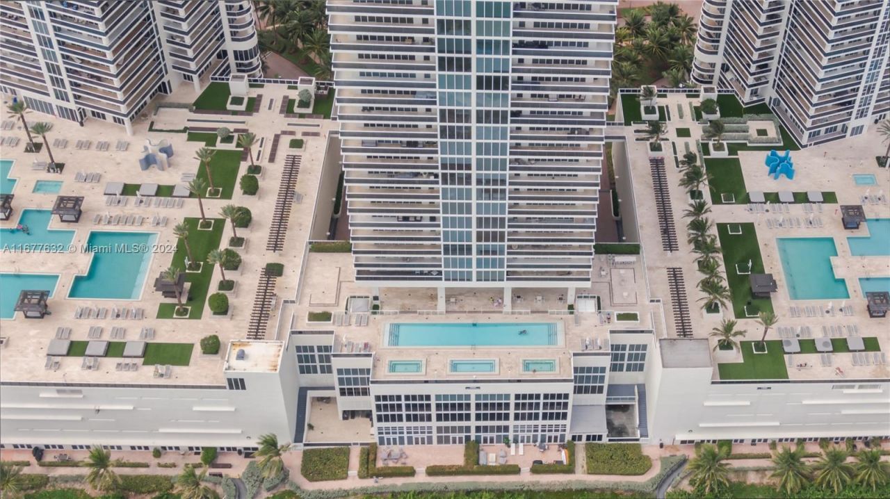 1830 S Ocean Dr, Unit 3511, Hallandale Beach, FL 33009 Photo