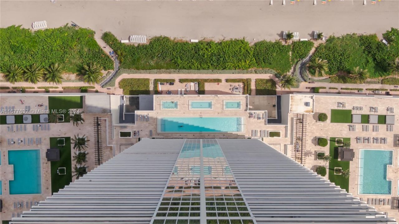 1830 S Ocean Dr, Unit 3511, Hallandale Beach, FL 33009 Photo