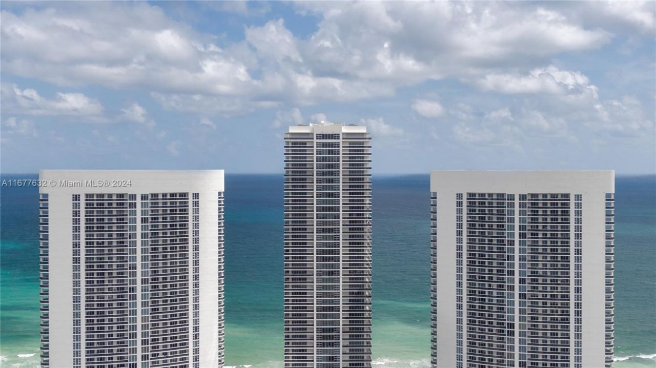 1830 S Ocean Dr, Unit 3511, Hallandale Beach, FL 33009 Photo