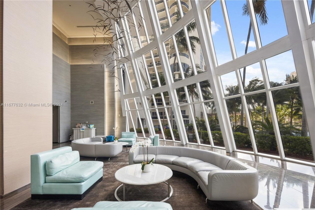 1830 S Ocean Dr, Unit 3511, Hallandale Beach, FL 33009 Photo