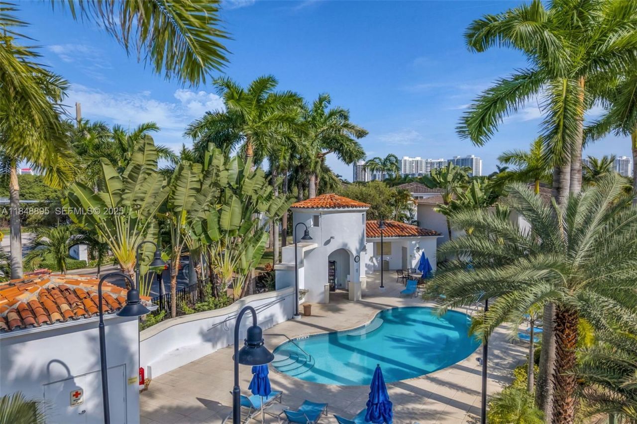 3156 NE 212th Terrace, Aventura, FL 33180 Photo