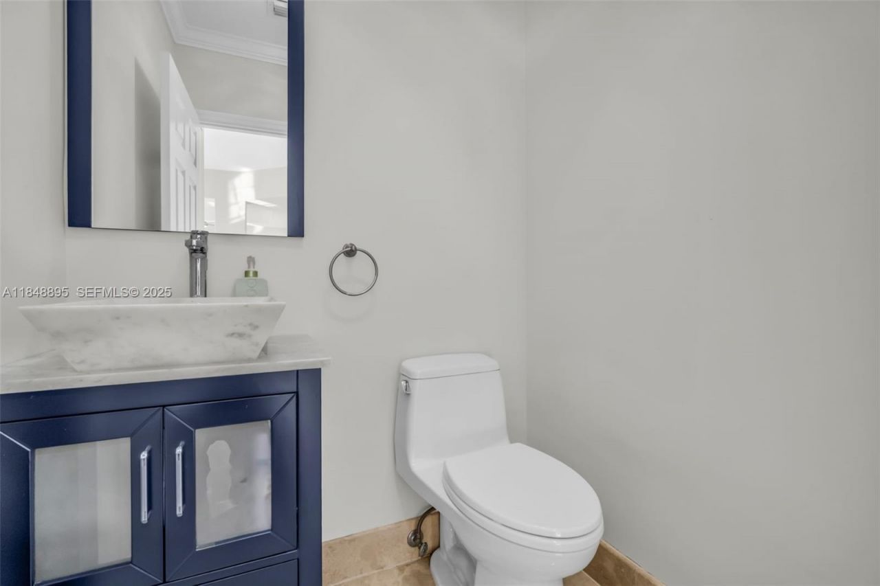 3156 NE 212th Terrace, Aventura, FL 33180 Photo