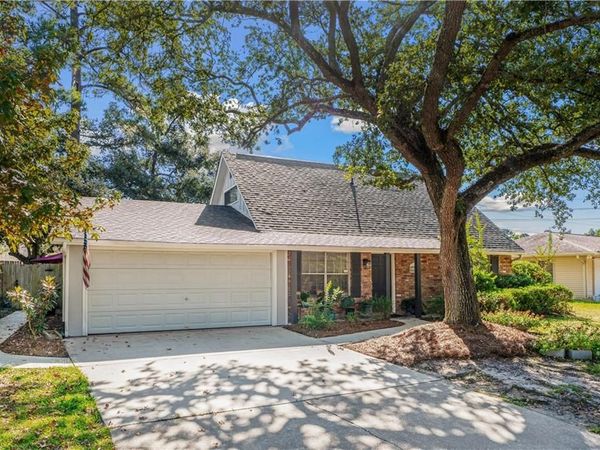 106 FOUNTAIN Drive, Slidell, LA 70458