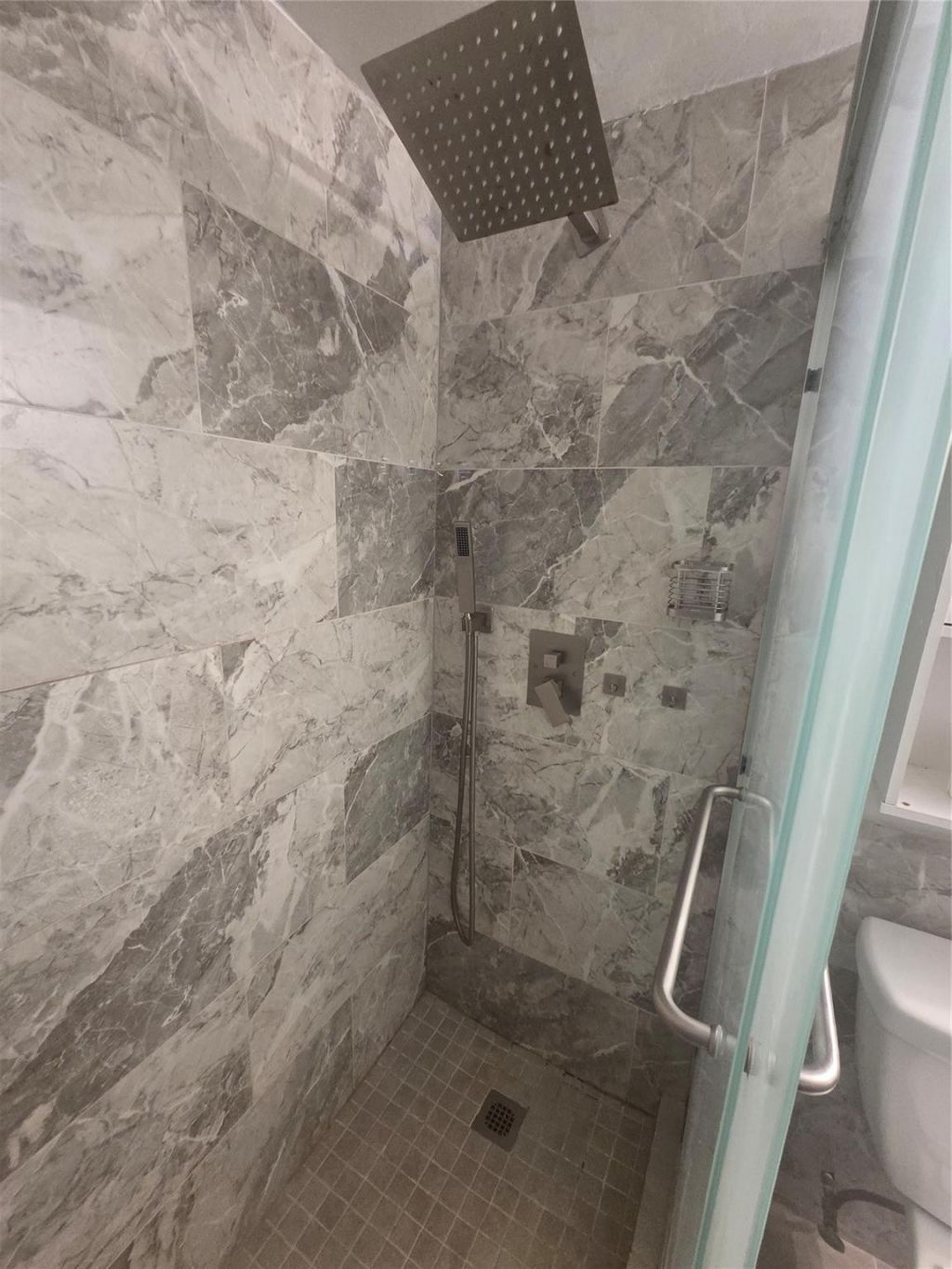 801 Three Islands Boulevard, Unit 409, Hallandale Beach, FL 33009 Photo