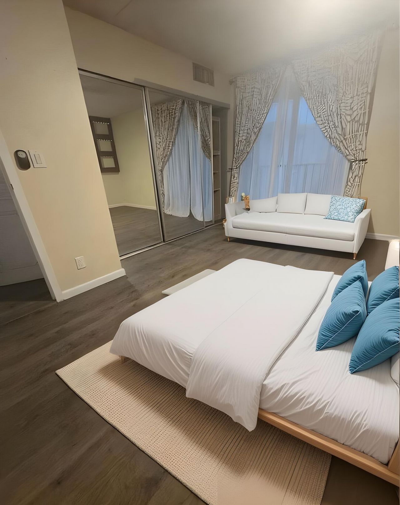 801 Three Islands Boulevard, Unit 409, Hallandale Beach, FL 33009 Photo