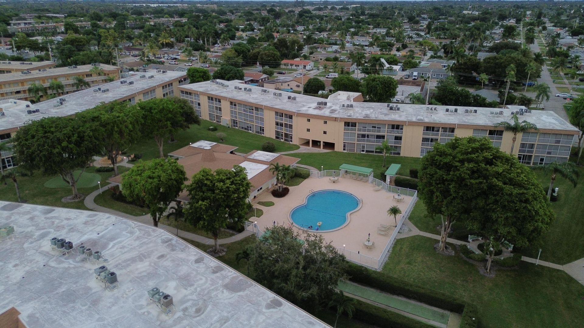 400 Village Green Circle W, Unit 205, Palm Springs, FL 33461 Photo