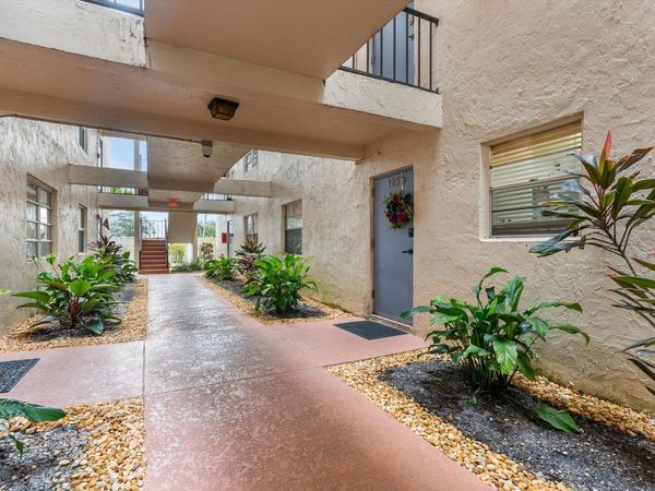 7500 NW 30th Place, Unit 123, Sunrise, FL 33313