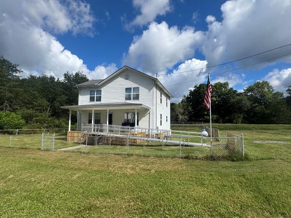 119 LONG ST., FIRECO, WV 25823