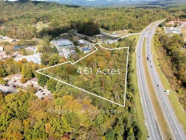 Laurel Creek Rd, FAYETTEVILLE, WV 25840