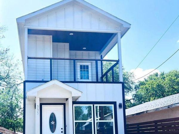 335 S San Eduardo, San Antonio, TX 78237