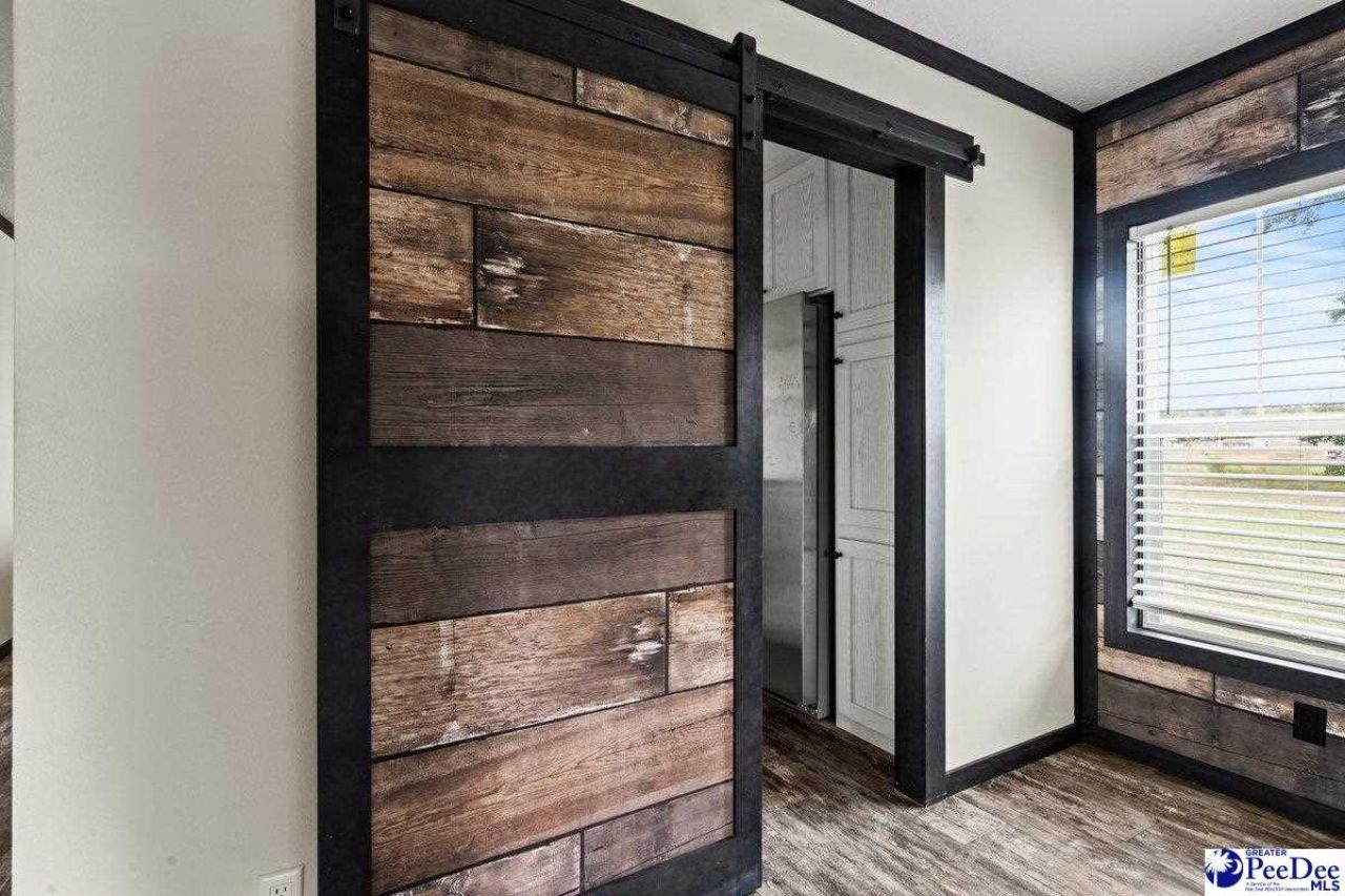 2520 Southern Dr Photo 18