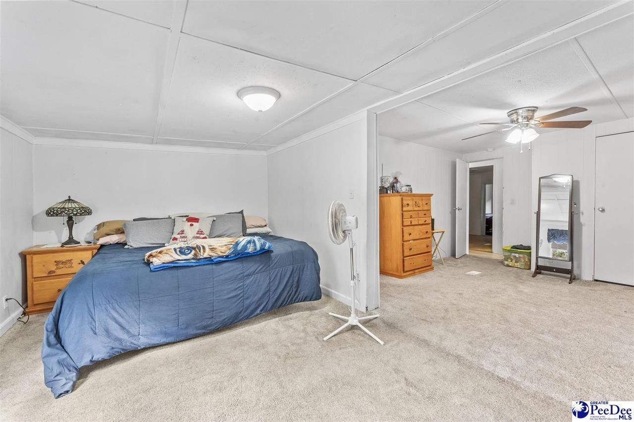 220 Alexander Place Photo 22