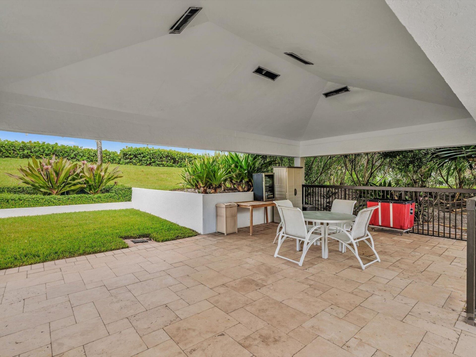 3440 S Ocean Boulevard, Unit 307n, Palm Beach, FL 33480 Photo