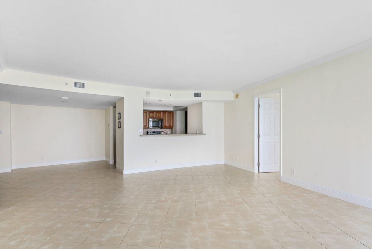 3000 N Ocean Drive, Unit 33e, Singer Island, FL 33404 Photo