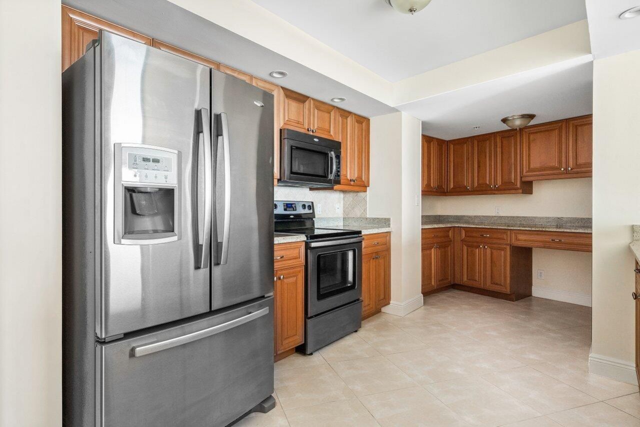 3000 N Ocean Drive, Unit 33e, Singer Island, FL 33404 Photo