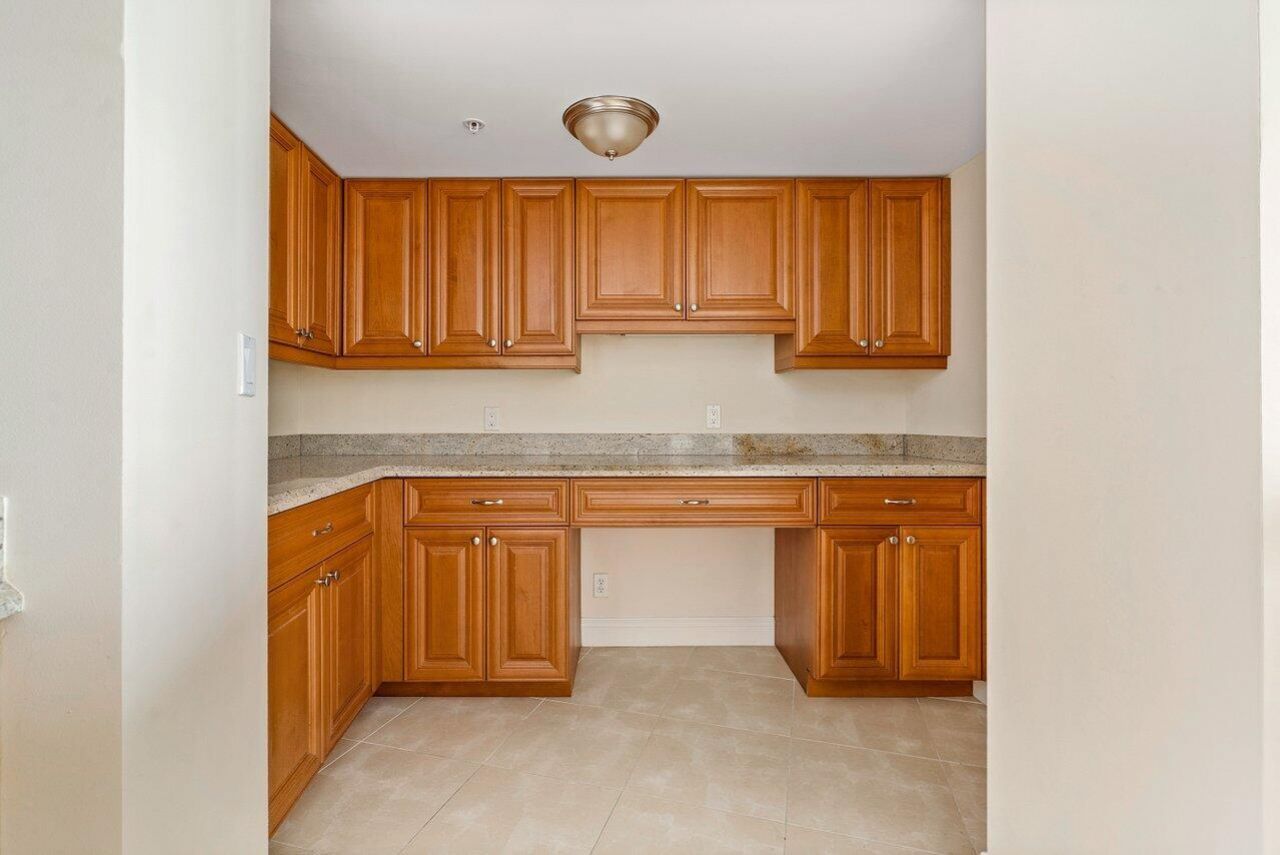 3000 N Ocean Drive, Unit 33e, Singer Island, FL 33404 Photo