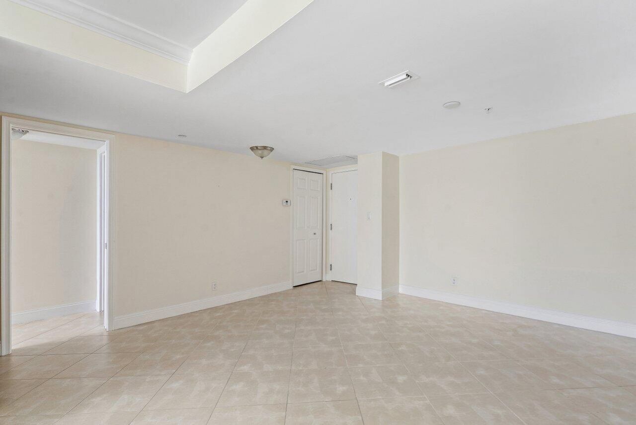 3000 N Ocean Drive, Unit 33e, Singer Island, FL 33404 Photo