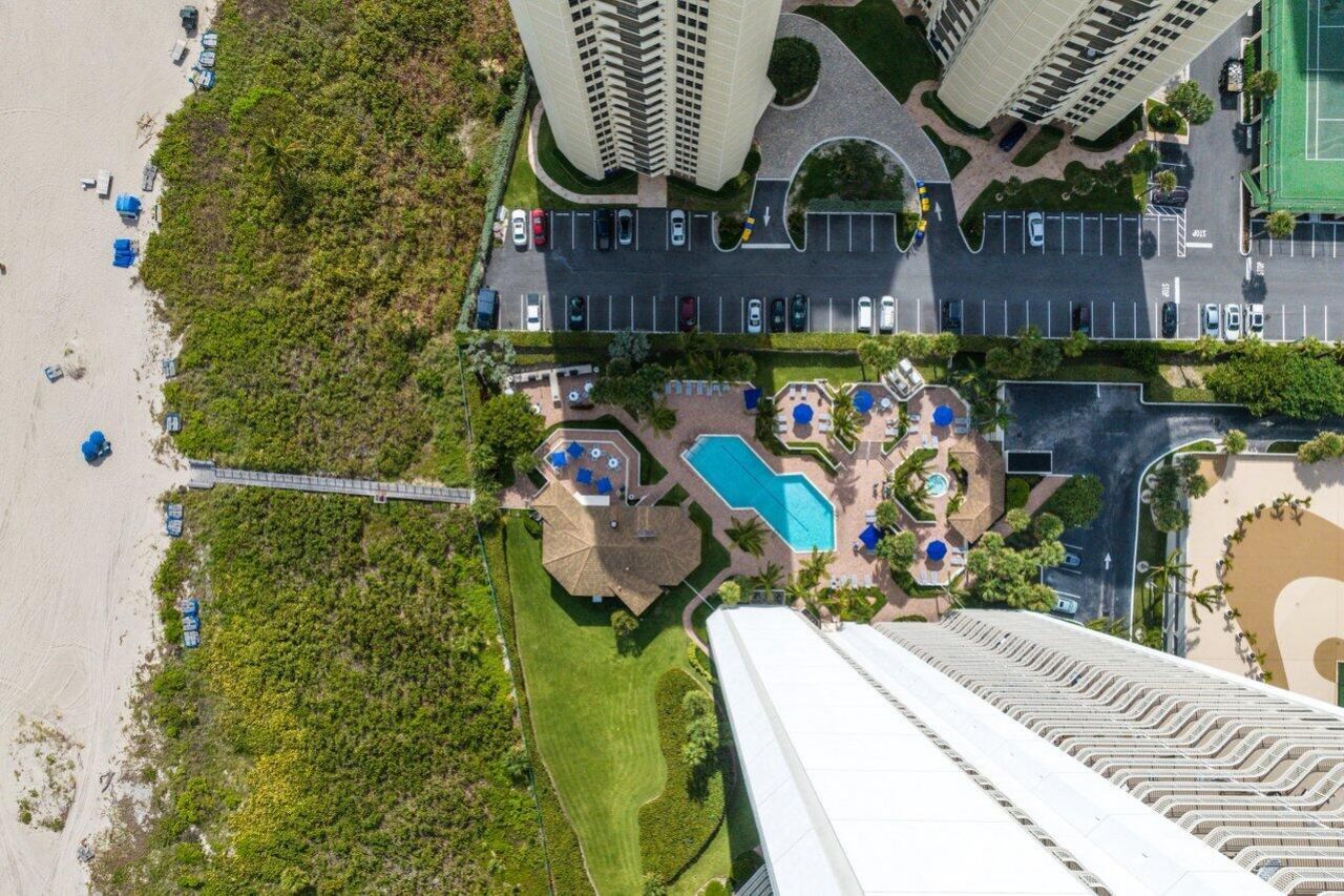 3000 N Ocean Drive, Unit 33e, Singer Island, FL 33404 Photo