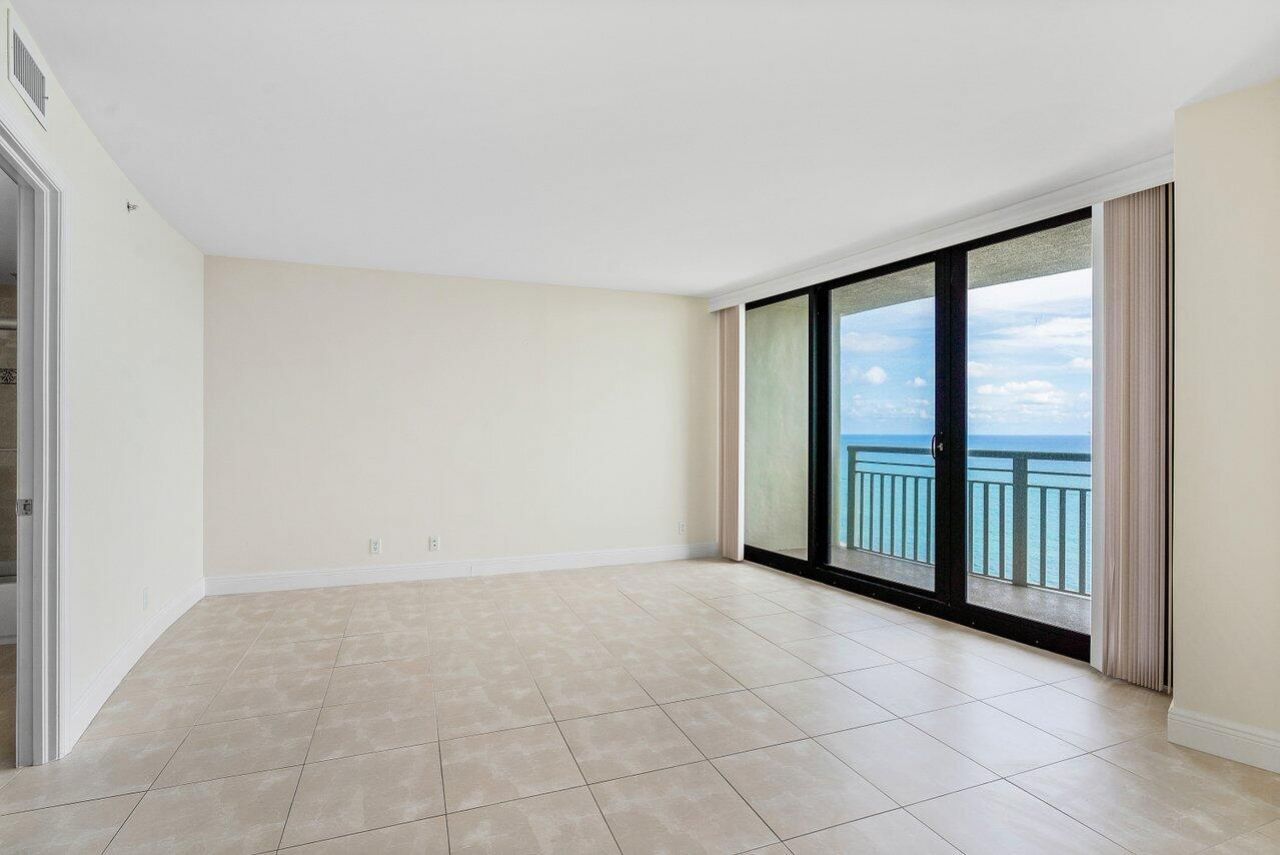 3000 N Ocean Drive, Unit 33e, Singer Island, FL 33404 Photo