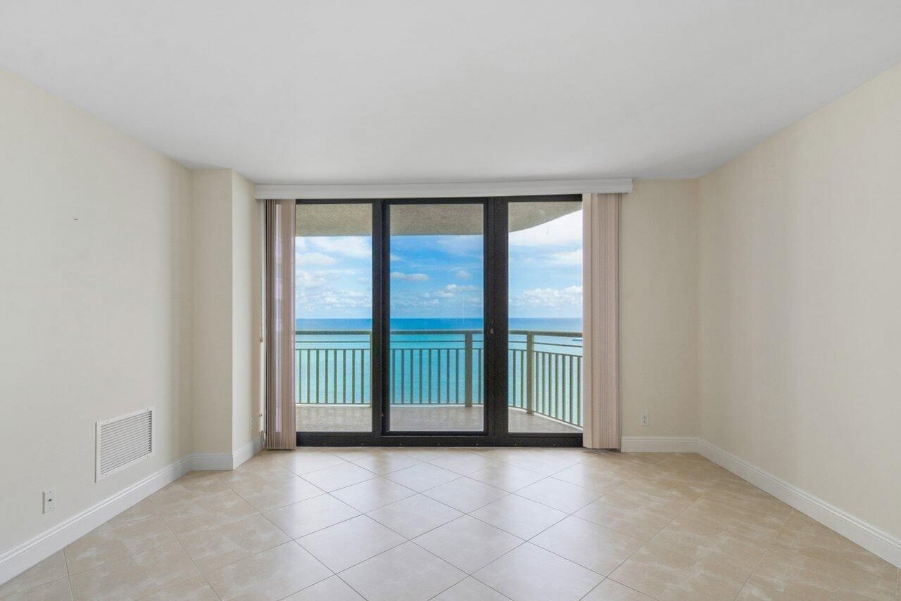 3000 N Ocean Drive, Unit 33e, Singer Island, FL 33404 Photo