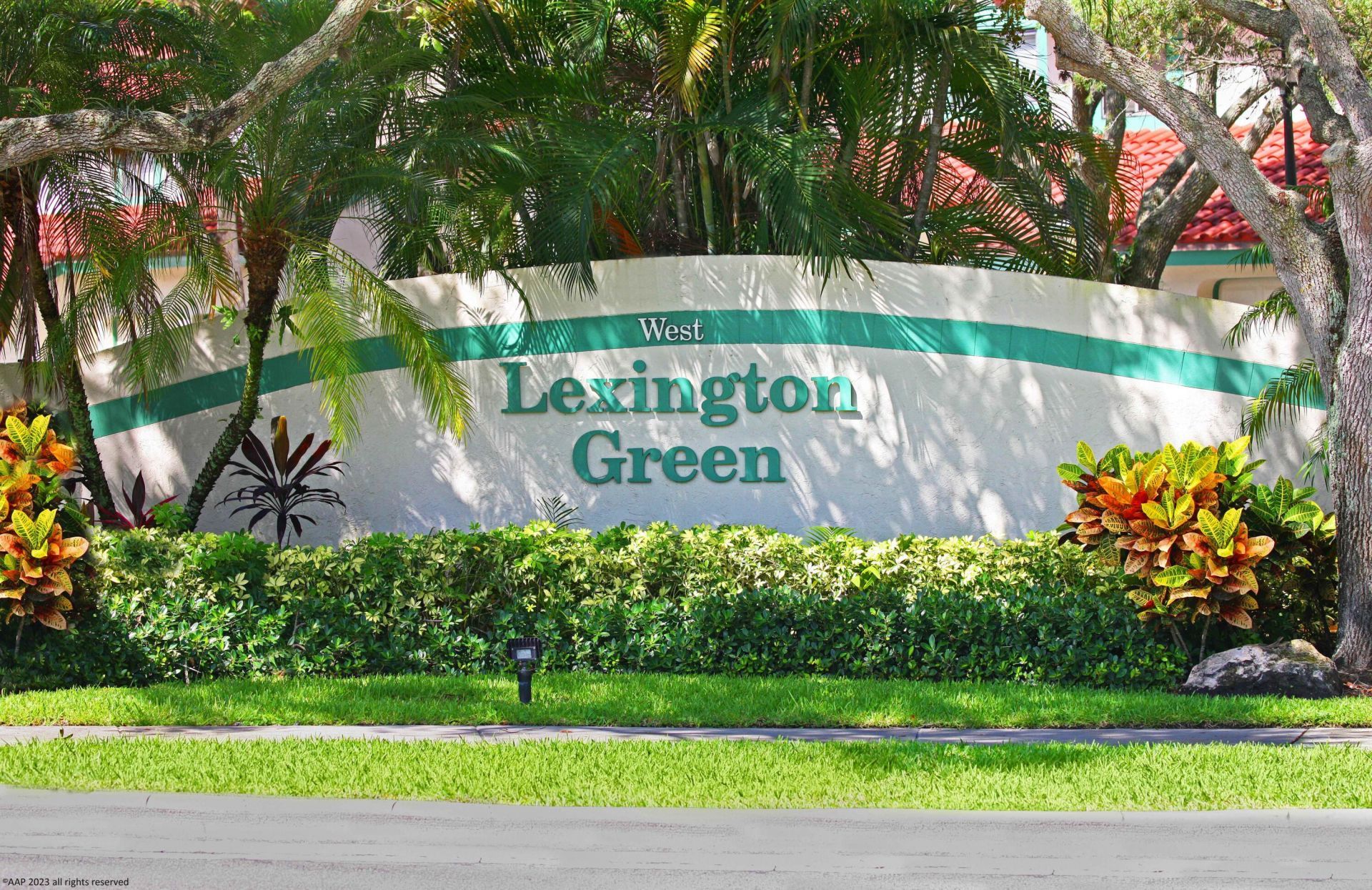 23 Lexington Lane W, Unit D, Palm Beach Gardens, FL 33418 Photo