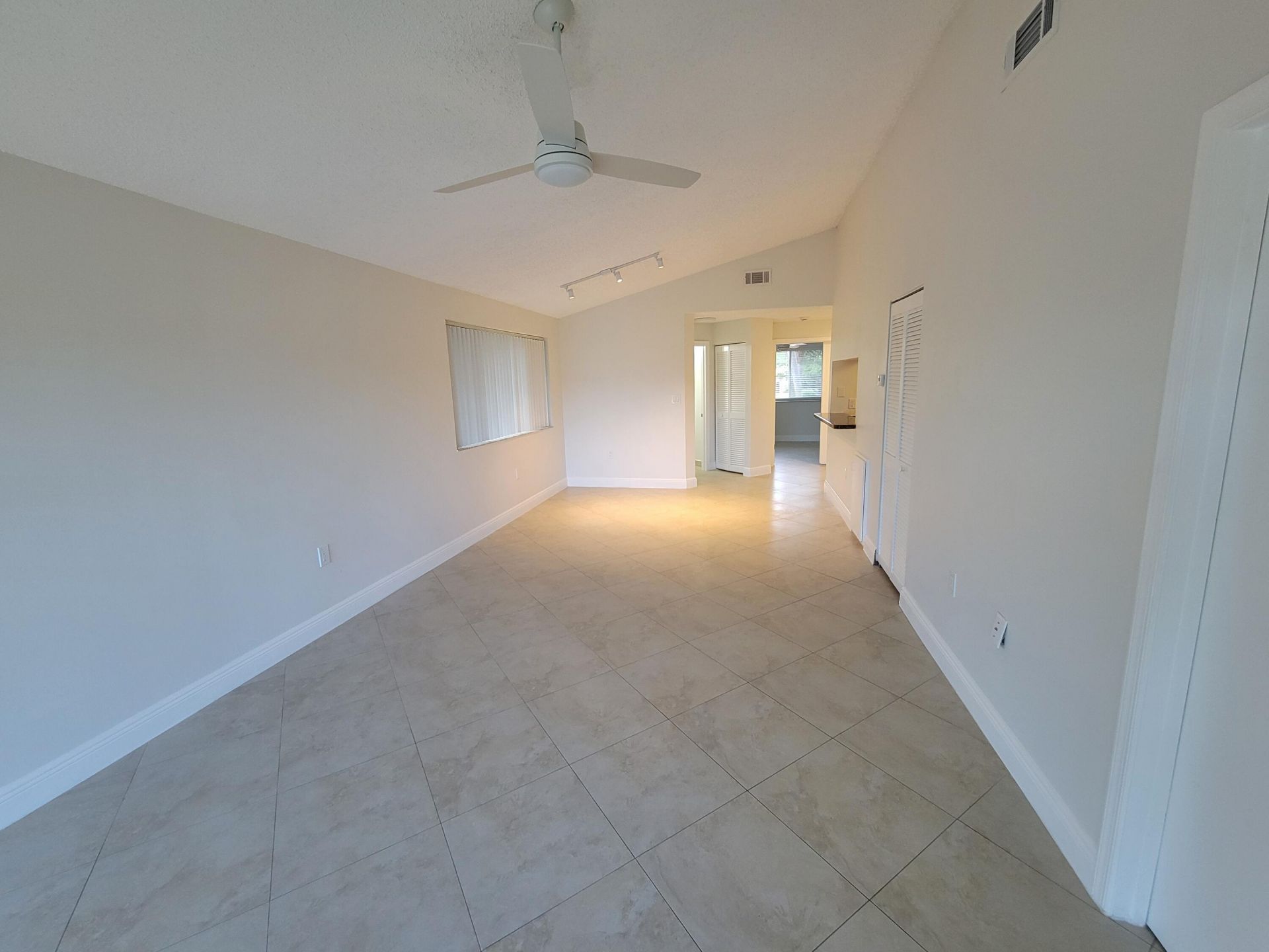 4208 Glenmoor Drive, West Palm Beach, FL 33409 Photo