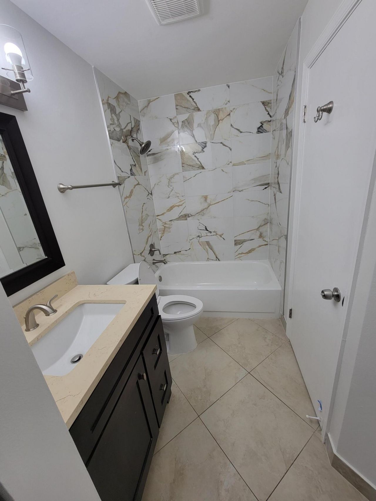 4208 Glenmoor Drive, West Palm Beach, FL 33409 Photo