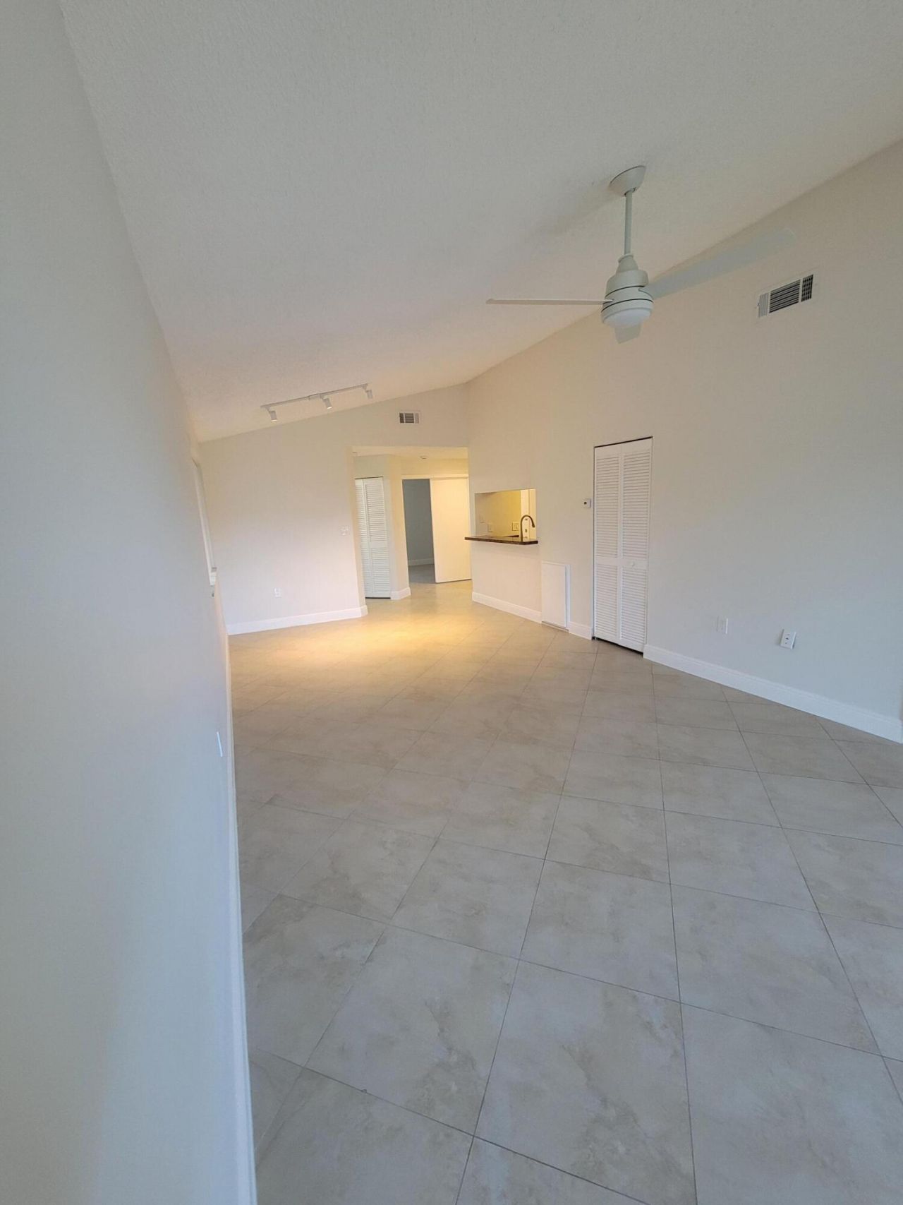 4208 Glenmoor Drive, West Palm Beach, FL 33409 Photo