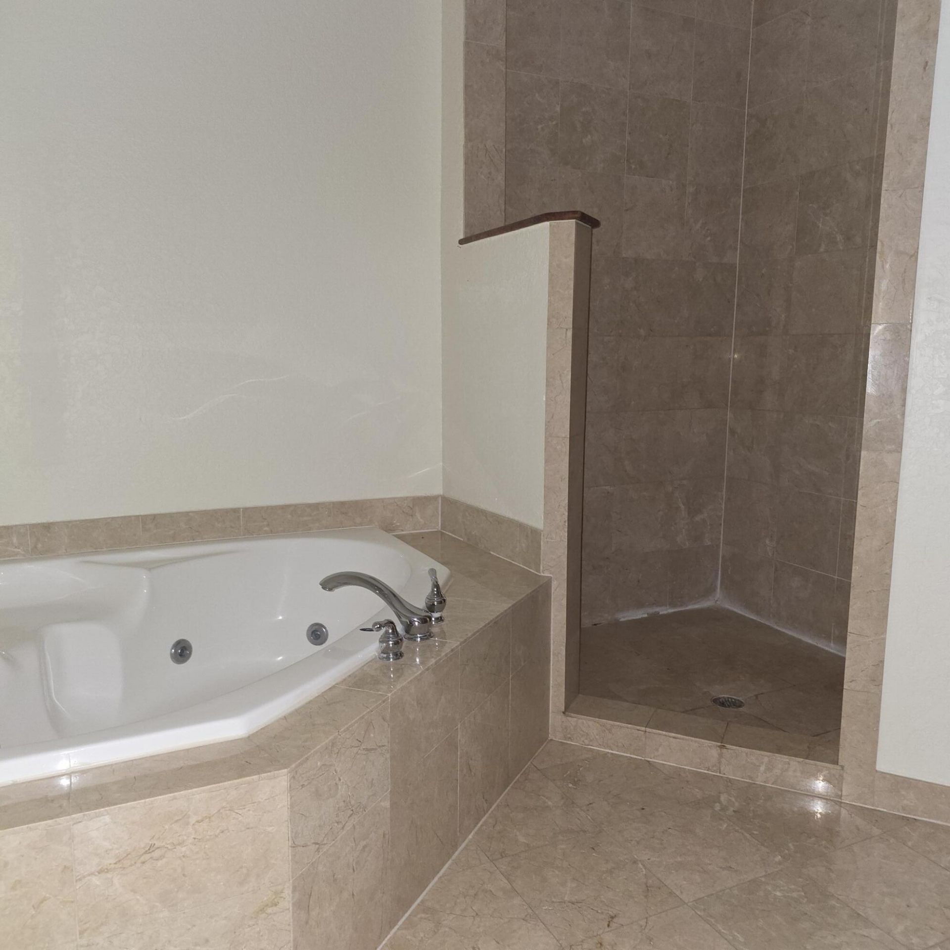 1610 Presidential Way, Unit 105, West Palm Beach, FL 33401 Photo