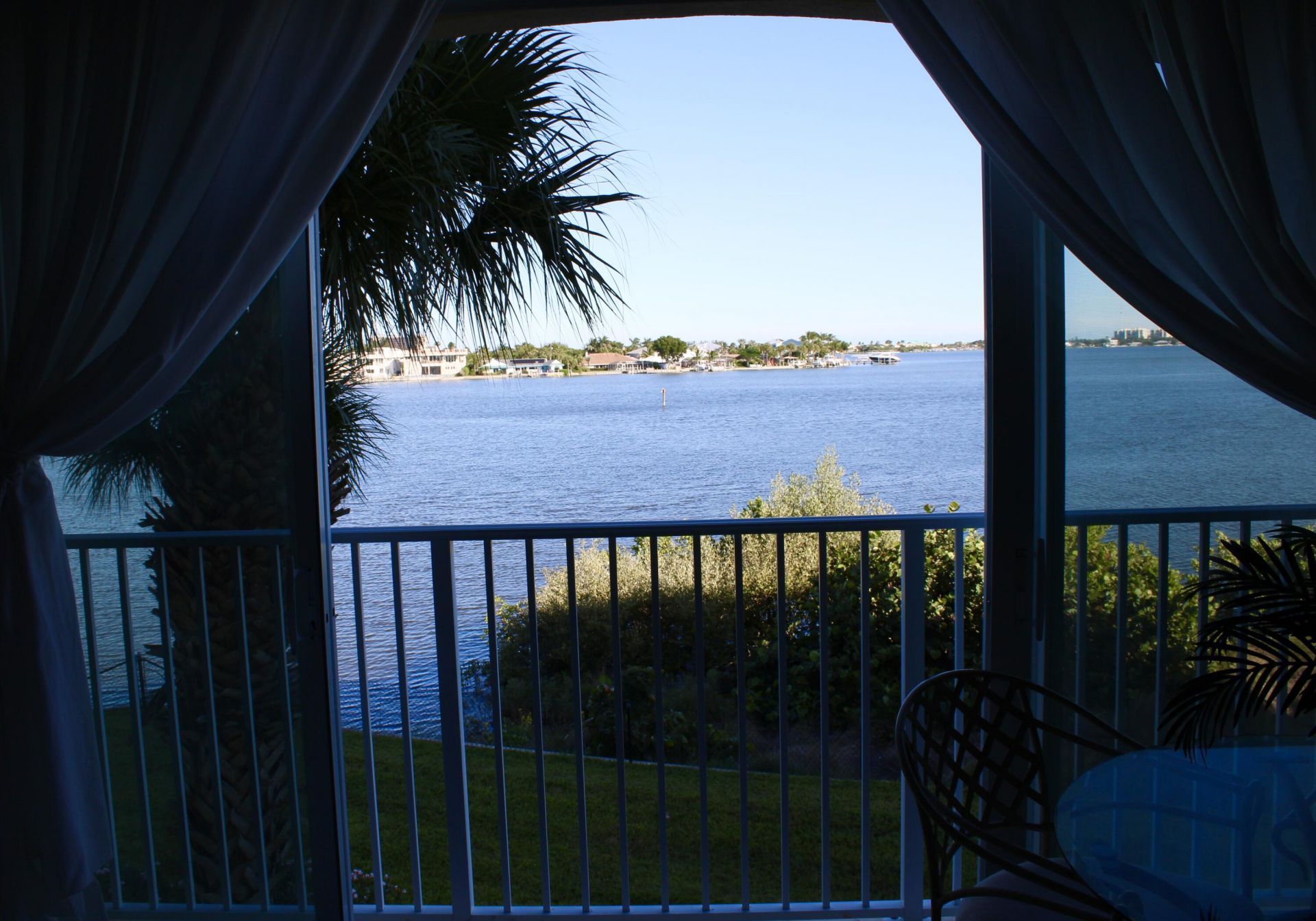 3 Harbour Isle Drive E, Unit 204, Fort Pierce, FL 34949 Photo