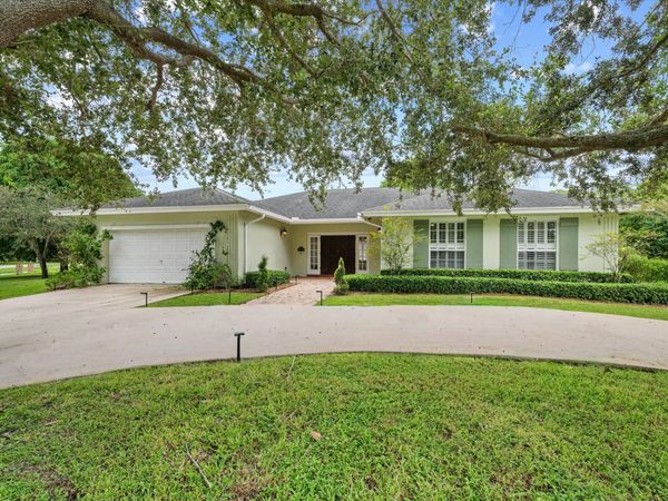 148 Scarborough Terrace, Wellington, FL 33414