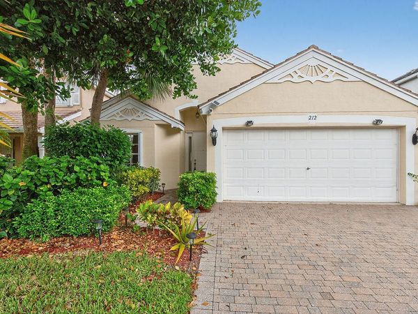 212 Berenger Walk, Royal Palm Beach, FL 33414