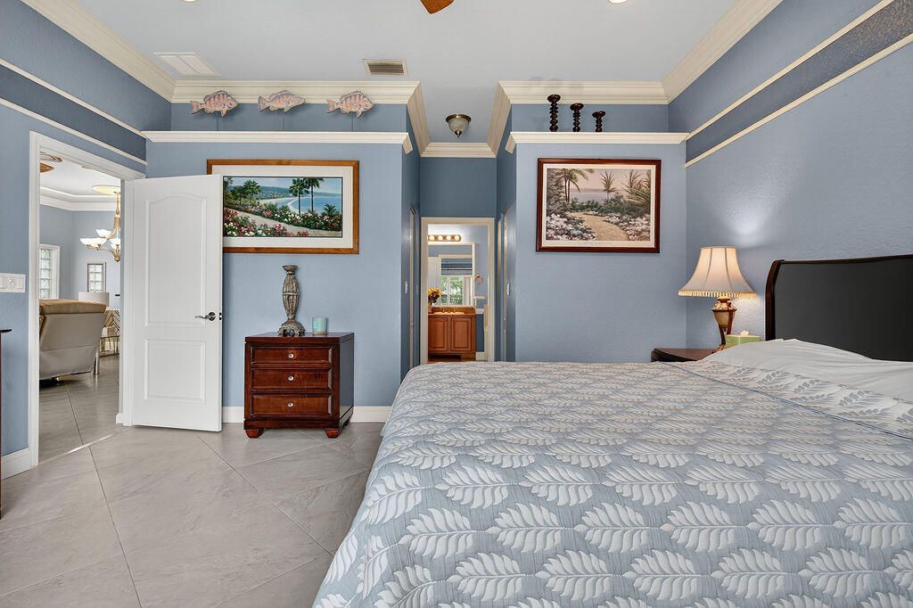 212 Berenger Walk, Royal Palm Beach, FL 33414 Photo