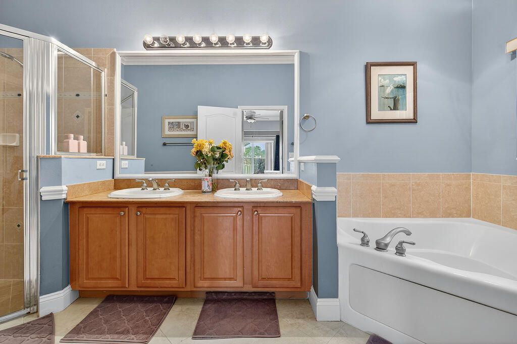 212 Berenger Walk, Royal Palm Beach, FL 33414 Photo