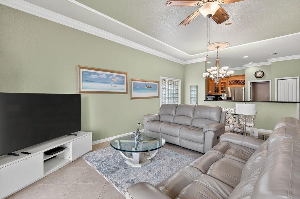 212 Berenger Walk, Royal Palm Beach, FL 33414 Photo