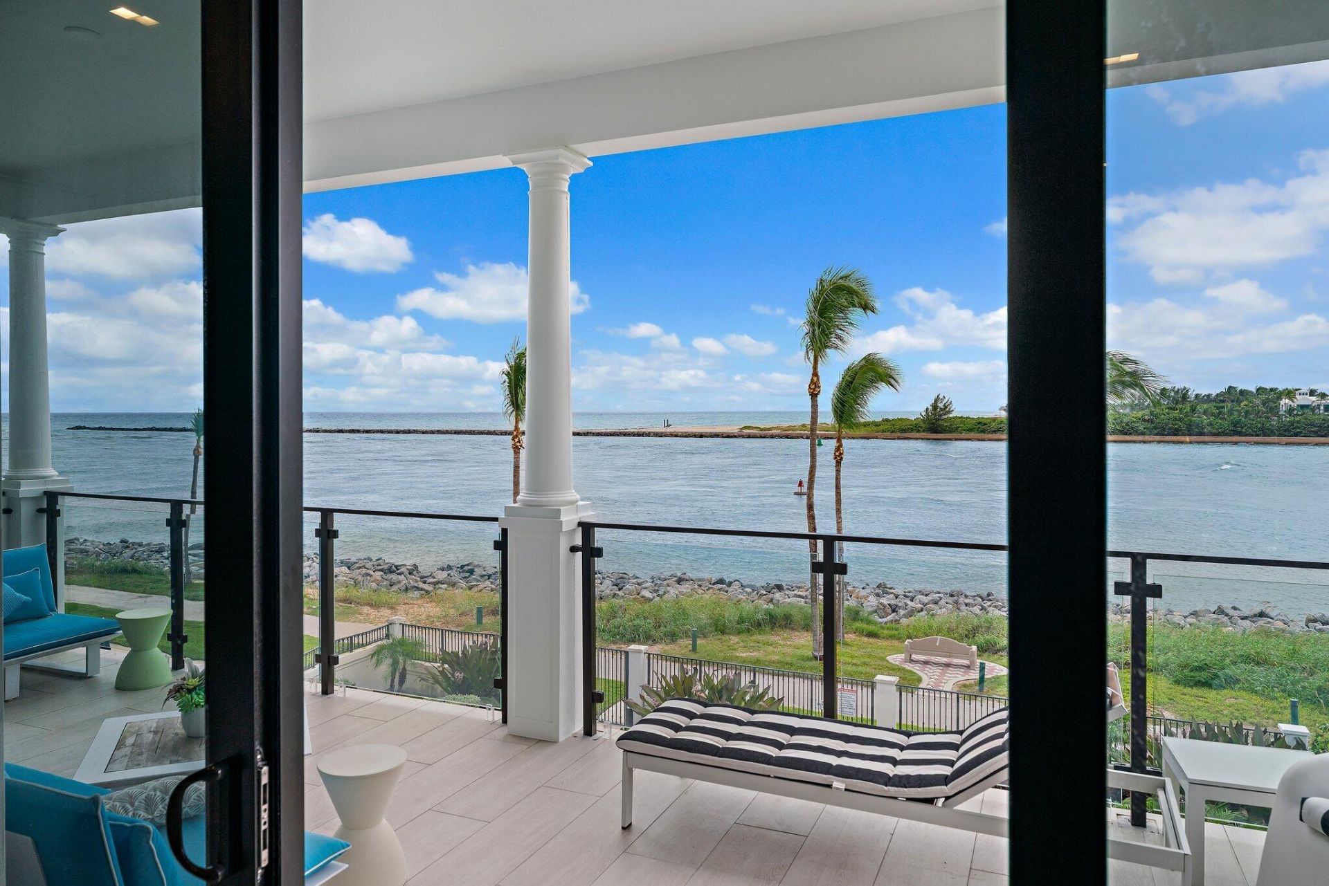 224 Inlet Way, Unit 2a, Palm Beach Shores, FL 33404 Photo