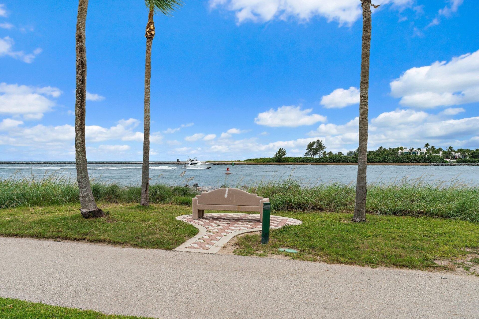 224 Inlet Way, Unit 2a, Palm Beach Shores, FL 33404 Photo