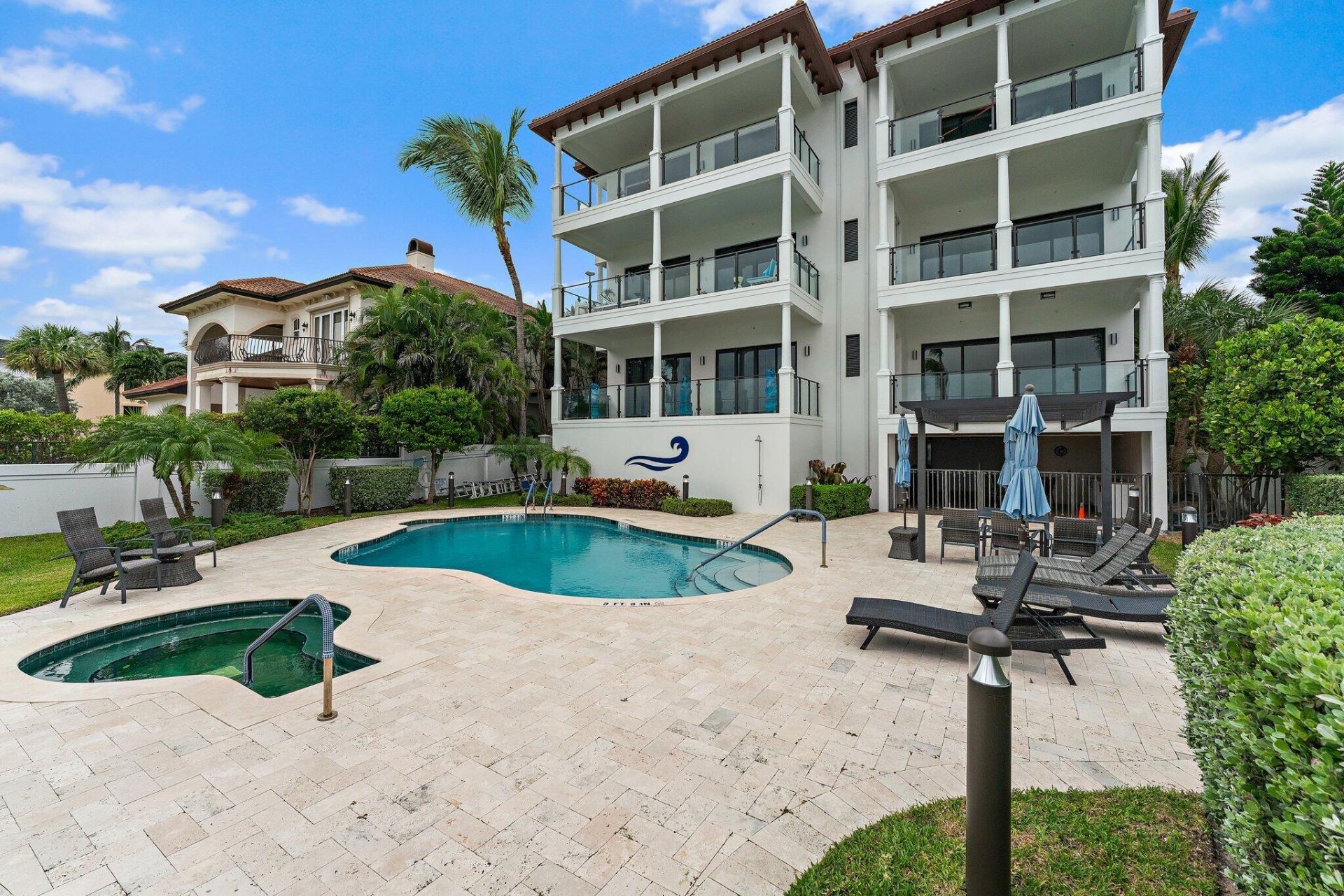 224 Inlet Way, Unit 2a, Palm Beach Shores, FL 33404 Photo
