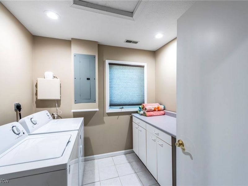 419 Miami Place, Huron, OH 44839 Photo 20