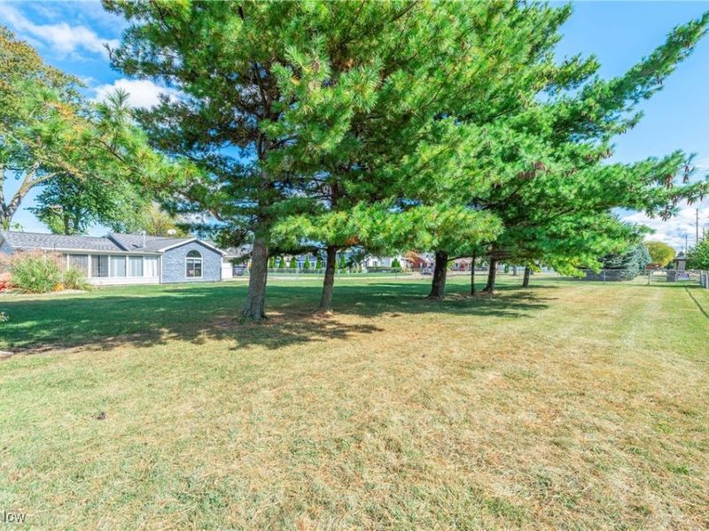 419 Miami Place, Huron, OH 44839 Photo 35