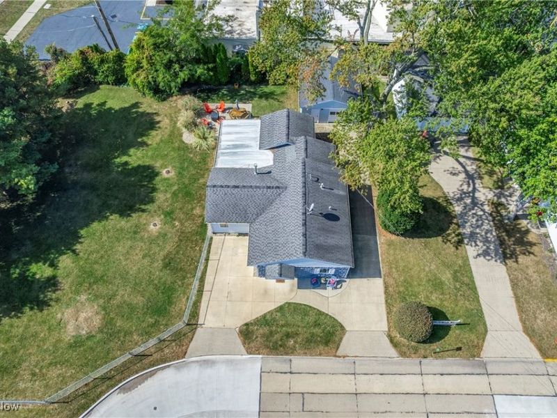 419 Miami Place, Huron, OH 44839 Photo 6